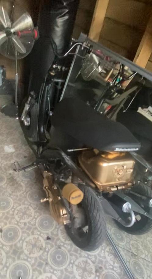 Honda sfx 50cc zonder kenteken gaat 65 ruilen crosser, Fietsen en Brommers, Snorfietsen en Snorscooters, Zo goed als nieuw, Overige merken