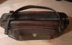 Mooie vintage tas zwart leer rood biesje folklore kostuum, Antiek en Kunst, Antiek | Kleding en Accessoires, Ophalen of Verzenden