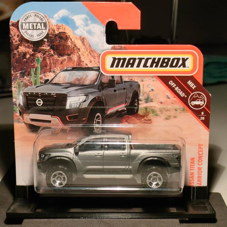 2016 Nissan Titan Warrior Concept zilvergrijs Match Box, Hobby en Vrije tijd, Modelauto's | Overige schalen, Nieuw, Auto, Ophalen of Verzenden