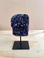 Amethist Uruguay op voet, Ophalen of Verzenden