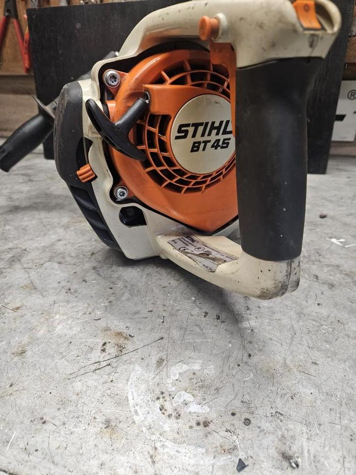 Stihl BT45 Grondboor Machine, Doe-het-zelf en Verbouw, Gereedschap | Boormachines, Gebruikt, Boormachine, 600 watt of meer, Ophalen of Verzenden