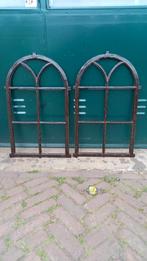 NOG 1 prachtige gietijzeren stalramen kerkramen 52/92 cm, Ophalen of Verzenden