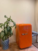 SMEG koelkast oranje A+ retro FAB10ROR6, Witgoed en Apparatuur, Koelkasten en IJskasten, 100 tot 150 liter, Zo goed als nieuw