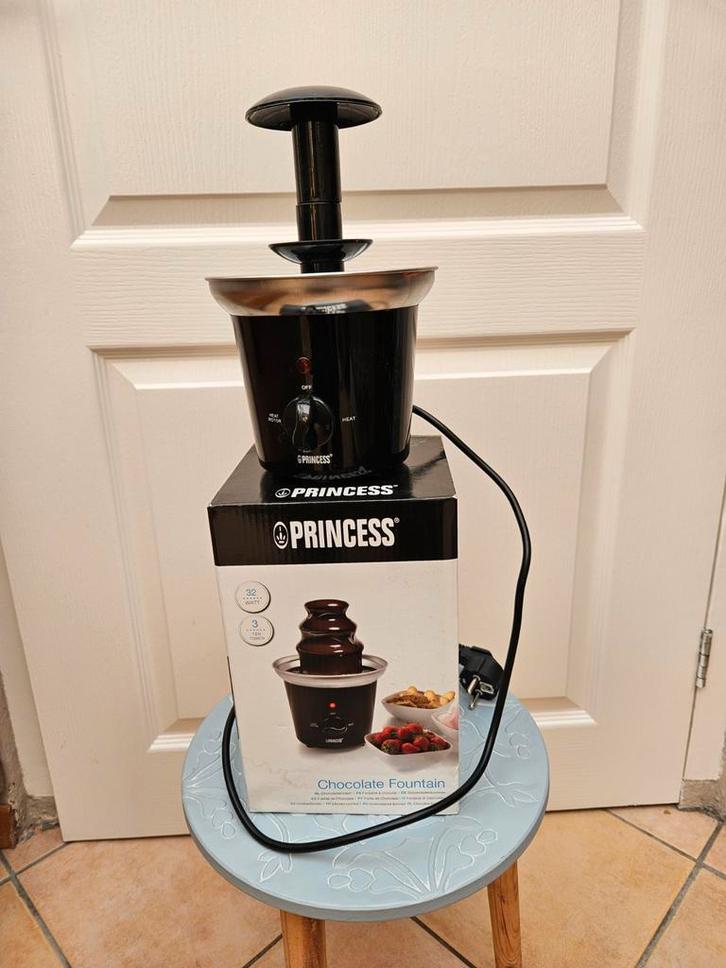 Princess Chocoladefontein - Zo Goed Als Nieuw!, Witgoed en Apparatuur, Fonduesets, Zo goed als nieuw, Fondueset, Elektrisch, Ophalen of Verzenden
