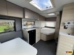 Adria Altea 472 PU In Nieuwstaat met Mover, Caravans en Kamperen, Caravans, Rondzit, Bedrijf, Tot en met 4, 1000 - 1250 kg