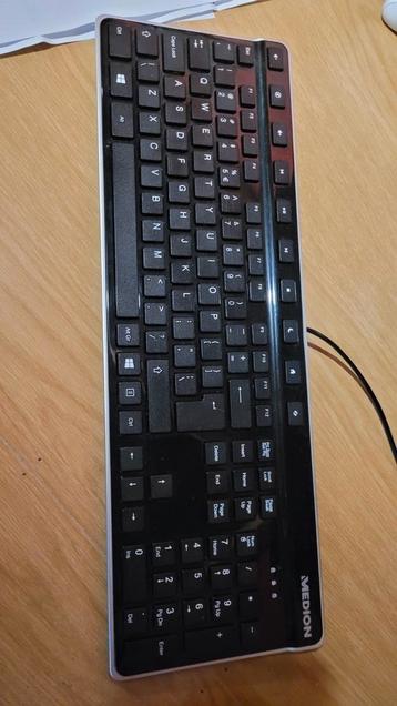Medion toetsenbord beschikbaar voor biedingen