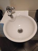 Sphinx (hoek-) fontein Atlantic inclusief kraan. Kleur wit, Ophalen, Kraan