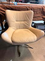 Draaibare Hjort Knudsen fauteuil 1247 leer, Ophalen, Zo goed als nieuw, 50 tot 75 cm, Leer