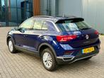 Volkswagen T-Roc TSI Style | Carplay | Virtual Cockpit, Auto's, Voorwielaandrijving, Blauw, Origineel Nederlands, 115 pk