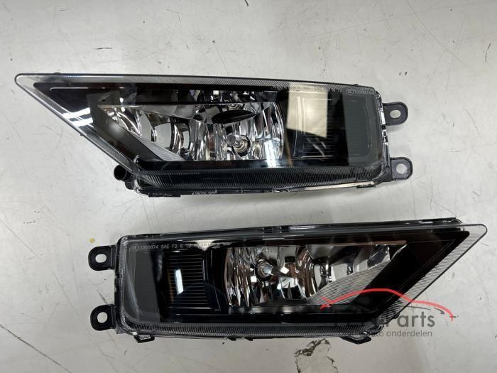 VW Tiguan 5NA Mistlampen Set Mistlampen, Auto-onderdelen, Verlichting, Gebruikt, Ophalen