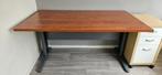 Bureau L140xD80xH75 - Hout en Metaal, Huis en Inrichting, Bureaus, Ophalen, Zo goed als nieuw, Bureau