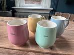 California Set melkkan met 4 bekers roze Petrus Regout, Antiek en Kunst, Antiek | Servies los, Ophalen