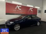 Lexus IS 300h First Edition - NAVI/LEER/CAMERA/LANEASSIST, Automaat, Euro 5, Achterwielaandrijving, Gebruikt