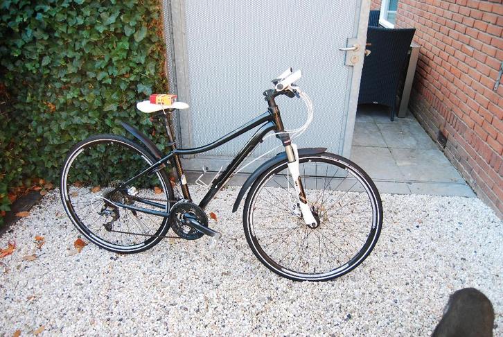 Dual sport Hybride fiets, Fietsen en Brommers, Fietsen | Dames | Sportfietsen en Toerfietsen, Gebruikt, Overige merken, Meer dan 20 versnellingen