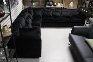 Prachtige grote luxe hoekbank zwart velvet velours lounge beschikbaar voor biedingen