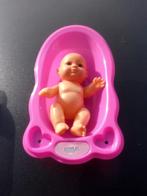 pop in bad, Kinderen en Baby's, Speelgoed | Poppen, Ophalen of Verzenden, Gebruikt, Babypop