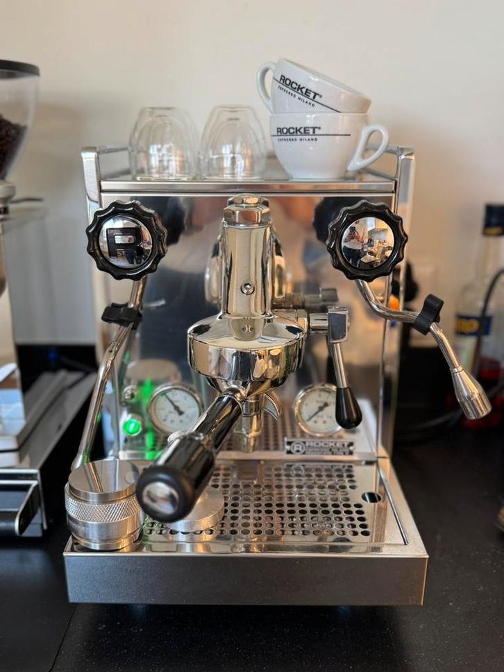 Rocket Mozzafiato (E61 groep), Witgoed en Apparatuur, Koffiezetapparaten, Zo goed als nieuw, Gemalen koffie, Koffiebonen, Overige typen
