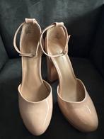 Even&Odd Pumps - Maat 40- Beige, Kleding | Dames, Ophalen of Verzenden, Zo goed als nieuw, Beige, Pumps