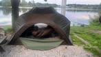 Avid brolly  AVID CARP HQ DUAL LAYER BROLLY SYSTEM, Watersport en Boten, Hengelsport | Karpervissen, Ophalen of Verzenden, Zo goed als nieuw