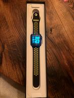 Apple I watch series 3 nike, Ophalen of Verzenden, Gebruikt, Zwart, IOS