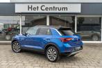 Volkswagen T-Roc 1.5 TSI 150PK Automaat R-Line/ Virtual / Tr, Auto's, Volkswagen, 4 cilinders, 150 pk, Blauw, Bedrijf