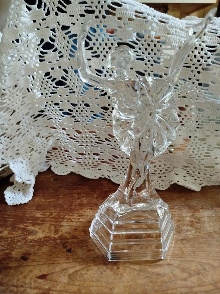 Mooie beeldje Ballerina, Verzamelen, Beelden en Beeldjes, Zo goed als nieuw, Mens, Ophalen of Verzenden