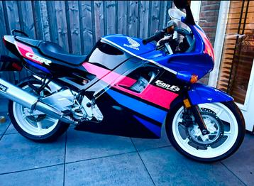 Honda CBR600 F2 Supersport –1e eig. – Iconische 90’s Racer! beschikbaar voor biedingen
