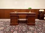 Klassiek Engels Chesterfield Bureau, Ophalen