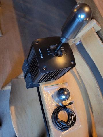 Fanatec ClubSport v1.5 SQ Shifter + Fanatec Mounting Bracket beschikbaar voor biedingen