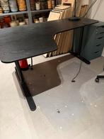 Ikea bureau zwart in hoogte verstelbaar, Ophalen, In hoogte verstelbaar, Gebruikt, Bureau