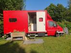 Unieke rode camperbus (tiny house) - 2005 - 138811 km, Buscamper of Camperbus, Tot en met 2, 7 tot 12 maanden geleden, Particulier