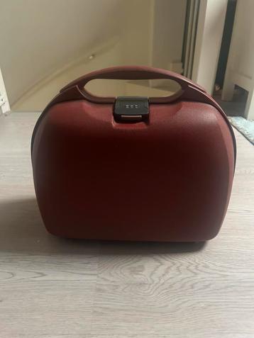 Samsonite beautycase beschikbaar voor biedingen