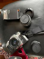 Nikon camera met drie grote lenzen in tas. Plus flits + hand, Ophalen of Verzenden, Zo goed als nieuw, Spiegelreflex, Nikon