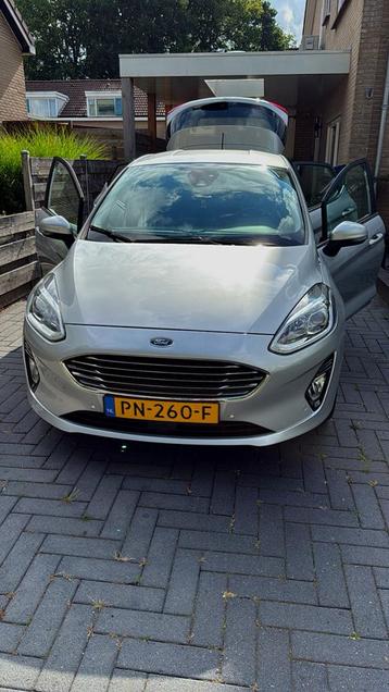 Ford Fiësta 1.0 Ecoboost 100pk 5dr 2017 Grijs handgeschakeld beschikbaar voor biedingen