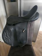 Wintec veelzijdigheidszadel 17,5 inch, Dieren en Toebehoren, Paarden en Pony's | Zadels, Ophalen of Verzenden