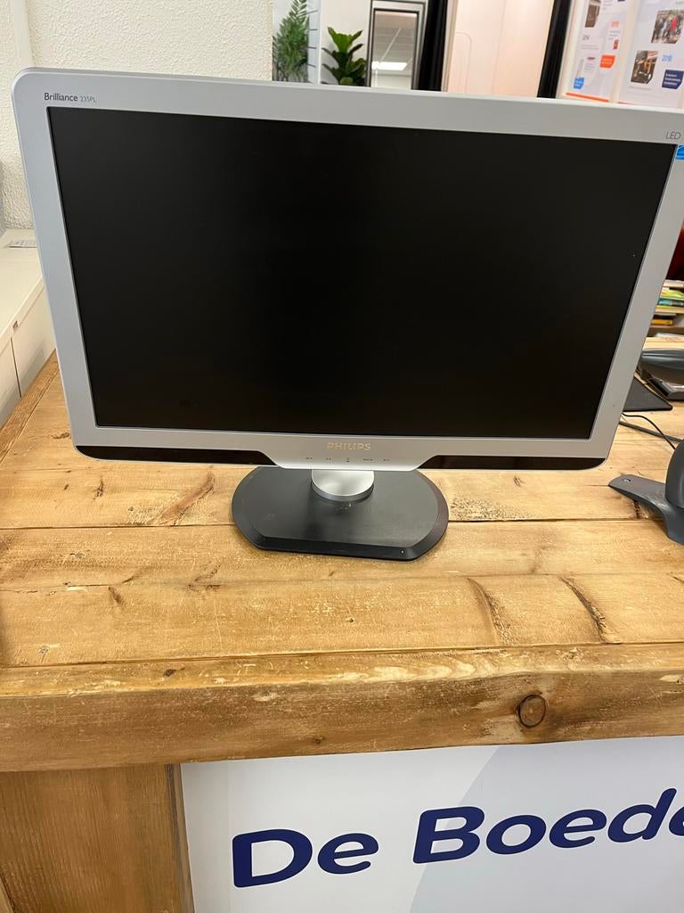 Phillips monitor, Computers en Software, Monitoren, 60 Hz of minder, Ophalen