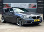 BMW 1-serie 118d Sport - Pano - Navi - Cruise - NAP, Origineel Nederlands, Te koop, Airconditioning, Zilver of Grijs