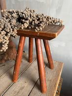 Oud houten krukje, Antiek en Kunst, Curiosa en Brocante, Ophalen