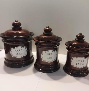 Antieke Apothekerspotten - Set van 3 beschikbaar voor biedingen