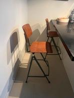 Twee barkrukken van machinekamer, 60 tot 90 cm, Ophalen of Verzenden, Zo goed als nieuw, Metaal