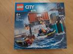 Lego 60417, politiespeedboot en boevenschuilplaats (nieuw), Kinderen en Baby's, Speelgoed | Duplo en Lego, Ophalen of Verzenden