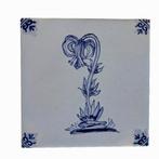 Delftsblauwe bloem TEGEL Westraven ossenkop motief, Antiek en Kunst, Ophalen of Verzenden