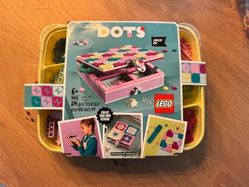 LEGO DOTS Sieradendoos 41915 - Complete Set! beschikbaar voor biedingen