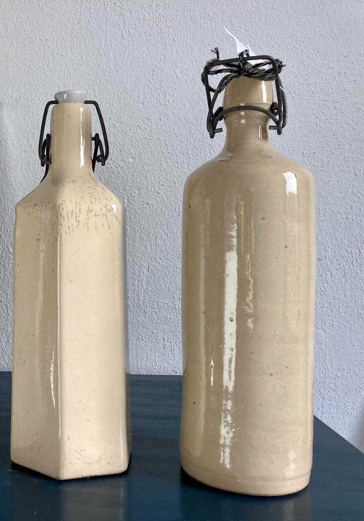 Brocante aardewerken flessen uit Frankrijk, Antiek en Kunst, Curiosa en Brocante, Ophalen of Verzenden