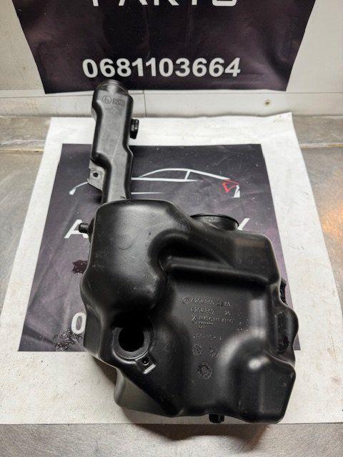 Mercedes Ruitensproeiertank Reservoir Voor A2048602360, Auto-onderdelen, Ruiten en Toebehoren, Gebruikt, -, -, Ophalen of Verzenden