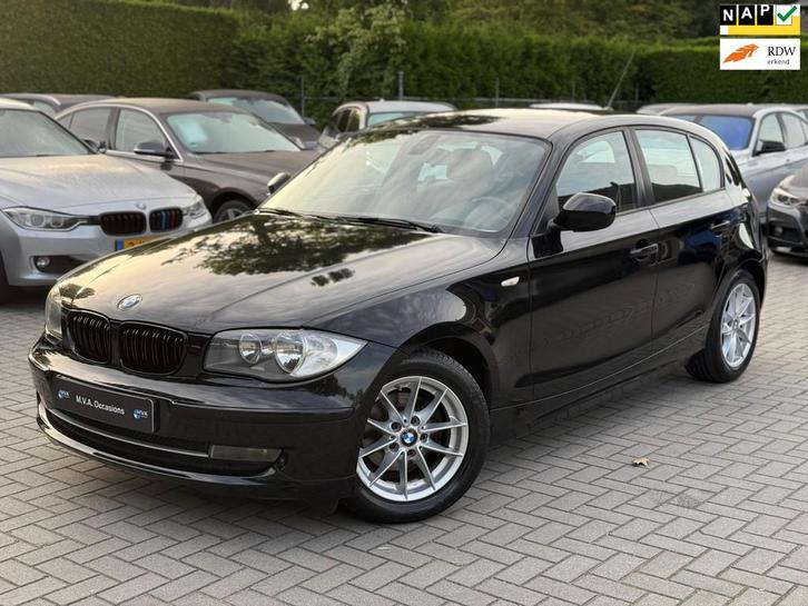 BMW 1-serie 116i|Ketting vervangen|Airco|Cruise control|MF s, Auto's, BMW, Bedrijf, Te koop, 1-Serie, ABS, Airbags, Airconditioning