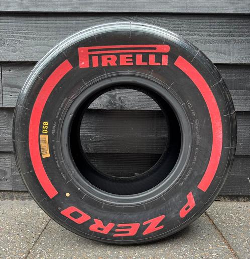 Pirelli P Zero F1 Slick Soft, Verzamelen, Automerken, Motoren en Formule 1, Gebruikt, Formule 1, Ophalen of Verzenden