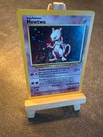 Mewtwo holo 10/102 Pokemon Base Set NL, Ophalen of Verzenden, Zo goed als nieuw