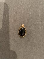Gouden hangertje met onyx, Sieraden, Tassen en Uiterlijk, Bedels, Gebruikt, Edelsteen, 1 bedel, Ophalen