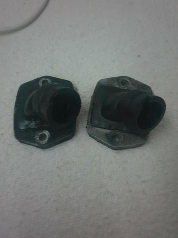 Piaggio spruitstuk 2x beschikbaar voor biedingen